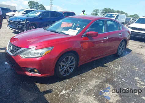2018 Nissan Altima 2.5 Sr из США, поврежденный, VIN 1N4AL3AP6JC206180